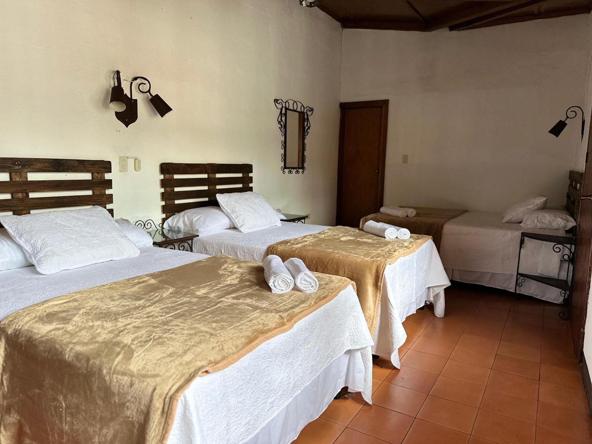 Hotel Casa Blanca Antigua Guatemala Exteriör bild