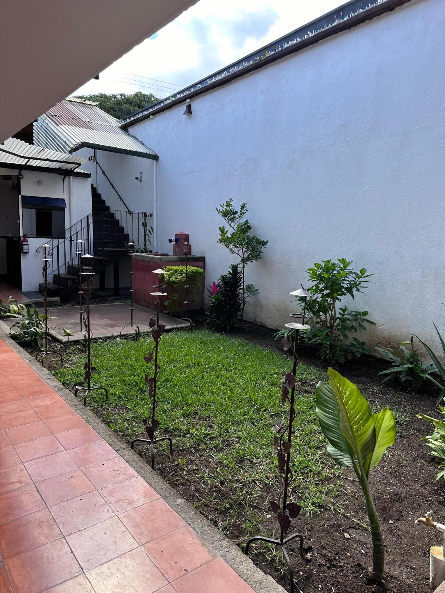 Hotel Casa Blanca Antigua Guatemala Exteriör bild