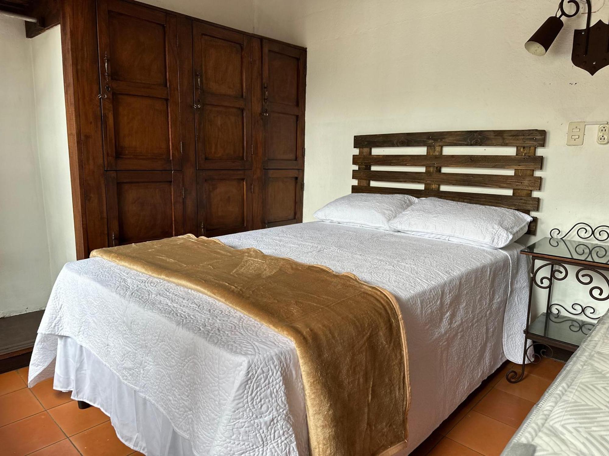 Hotel Casa Blanca Antigua Guatemala Exteriör bild