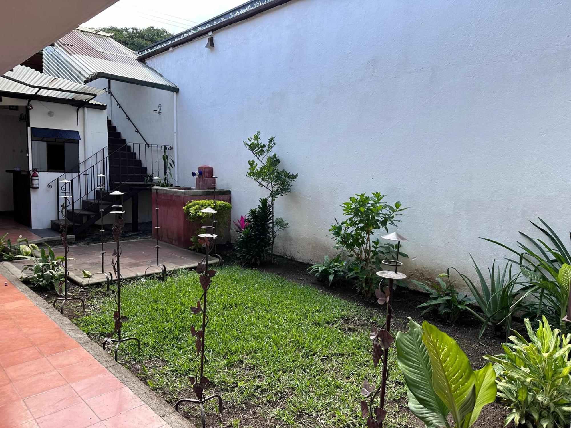 Hotel Casa Blanca Antigua Guatemala Exteriör bild